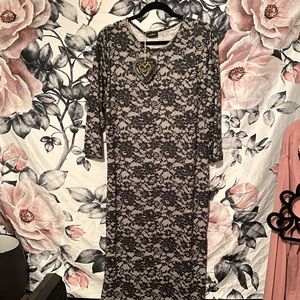 Black Lace Curve Dress